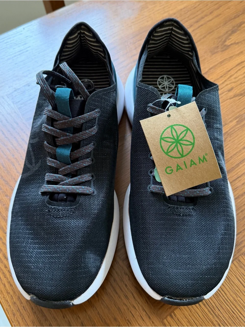 GAIAM Black with Teal Accent Lightweight Athletic Sneakers NWT 9.5